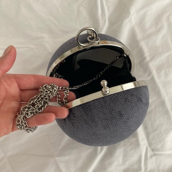 Circle evening bag - Picture 5 of 5